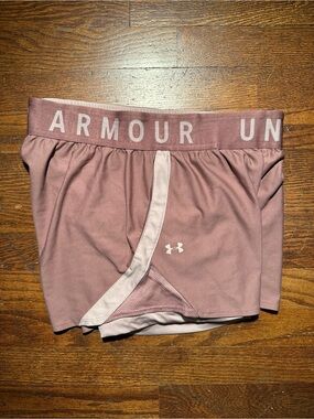 Under Armour Dusty Rose Performance Shorts with Logo Waistband womens medium